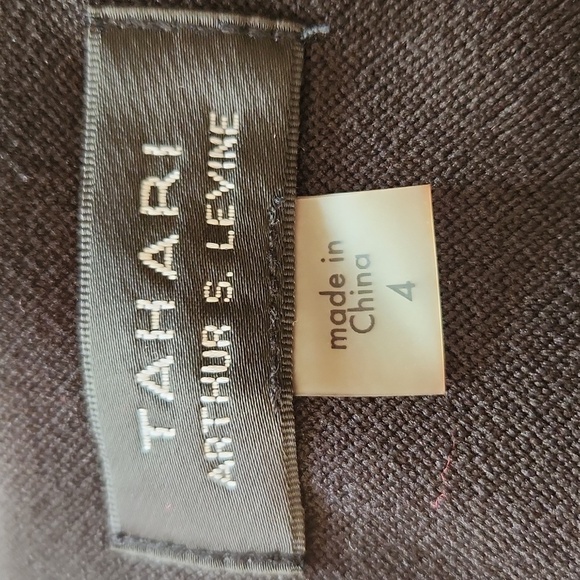 Tahari Arthur S Levine Size 4 Black With Red Floral Dress Sheer Top Layer Midi - Picture 8 of 9